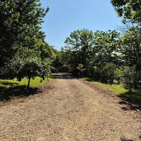 Maison Charmante Avec Piscine Et Jardin A Robiac-rochessadoule