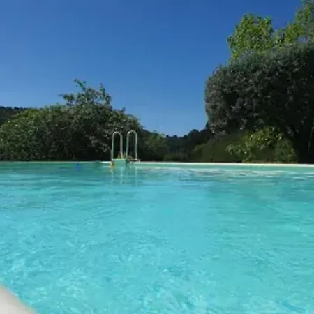 Maison Charmante Avec Piscine Et Jardin A Robiac-rochessadoule Feriehus