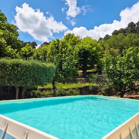Maison Charmante Avec Piscine Et Jardin A Robiac-rochessadoule Feriehus *