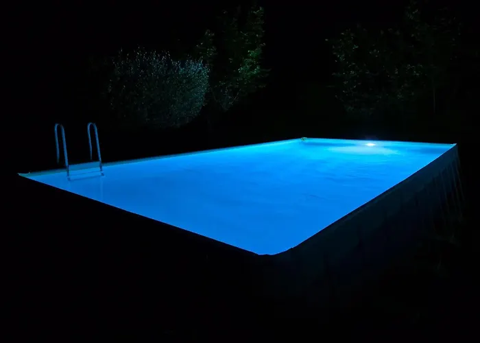 Maison Charmante Avec Piscine Et Jardin A Robiac-rochessadoule * Rochesadoule
